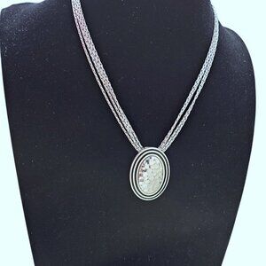 Premier Designs Silver Tone Vtg Hammered Pendent Multi Strand Necklace 2 Piece
